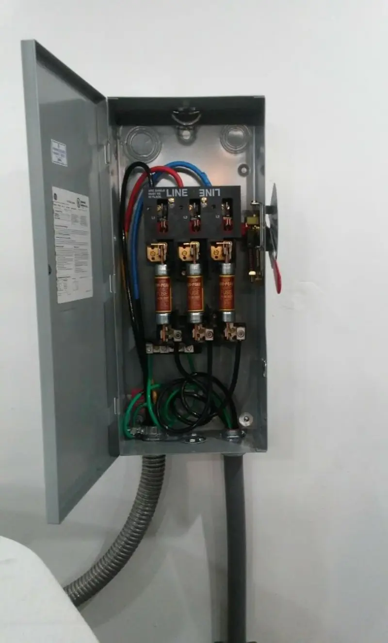 Three-phase disconnect switch installed for Smoke Detector Installation in Upper Makefield
